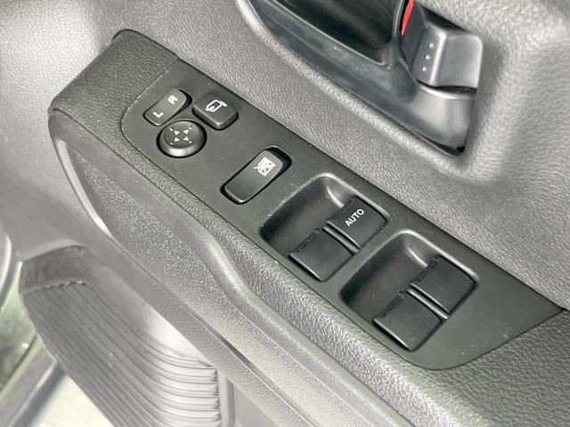 フレアクロスオーバー ハイブリッドXG 衝突被害軽減システム スマートキー LEDヘッド ETC クルコン オートライト オートエアコン 車線逸脱警報 コーナーセンサー Bluetooth CD(32枚目)