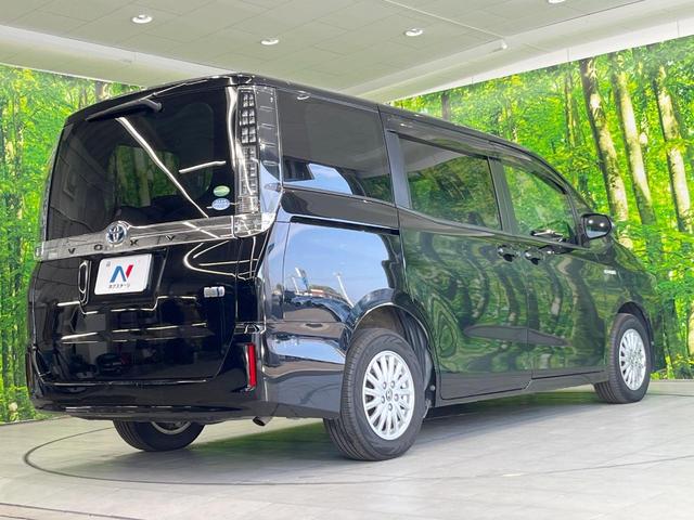 ヴォクシー ハイブリッドＶ　両側電動ドア　ＳＤナビ　バックカメラ　禁煙車　ドラレコ　コーナーセンサー　スマートキー　ＬＥＤヘッド　ビルトインＥＴＣ　クルコン　オートライト　デュアルエアコン　純正１５インチアルミ　リアエアコン（18枚目）
