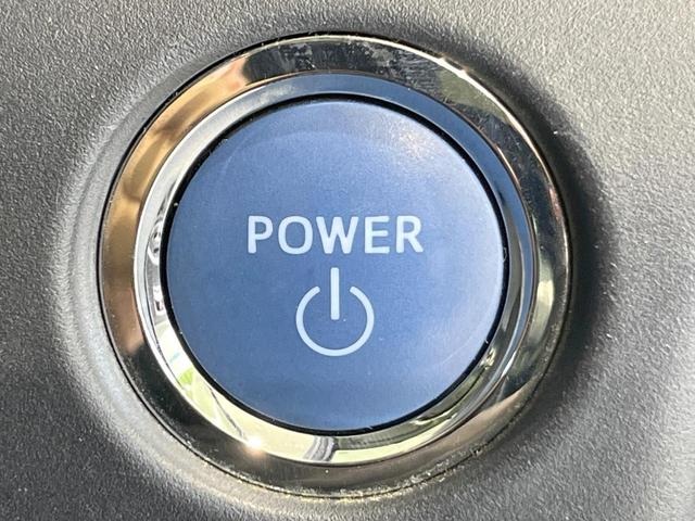 ヴォクシー ハイブリッドＶ　両側電動ドア　ＳＤナビ　バックカメラ　禁煙車　ドラレコ　コーナーセンサー　スマートキー　ＬＥＤヘッド　ビルトインＥＴＣ　クルコン　オートライト　デュアルエアコン　純正１５インチアルミ　リアエアコン（40枚目）