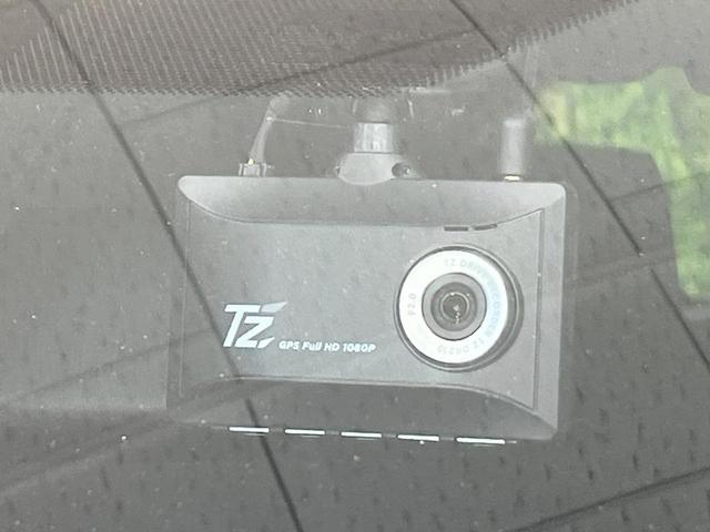 ヤリス ハイブリッドG バックカメラ 衝突被害軽減システム レーダークルーズ 禁煙車 ドラレコ コーナーセンサー スマートキー LEDヘッド ビルトインETC 車線逸脱警報 オートライト オートエアコン Bluetooth(6枚目)