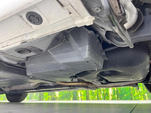 ヤリス ハイブリッドG バックカメラ 衝突被害軽減システム レーダークルーズ 禁煙車 ドラレコ コーナーセンサー スマートキー LEDヘッド ビルトインETC 車線逸脱警報 オートライト オートエアコン Bluetooth(30枚目)