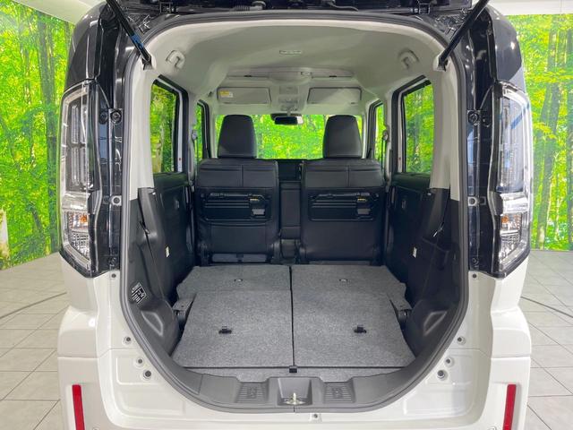 スペーシアカスタム ハイブリッドＸＳ　届出済未使用車　両側電動ドア　全周囲カメラ　衝突被害軽減システム　レーダークルーズ　ハーフレザーシート　スマートキー　ＬＥＤヘッド　車線逸脱警報　オートライト　オートエアコン　純正１５インチアルミ（10枚目）