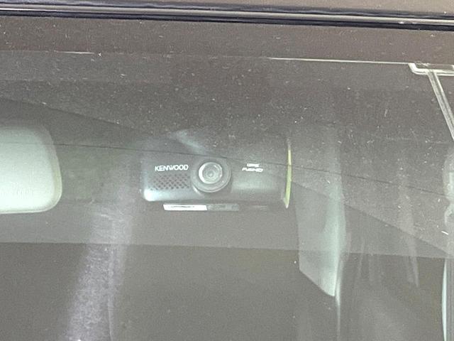 ソリオ X 禁煙車 SDナビ バックカメラ 電動スライドドア スマートキー HIDヘッドライト ドライブレコーダー オートエアコン 純正15インチアルミホイール Bluetooth CD/DVD再生(7枚目)