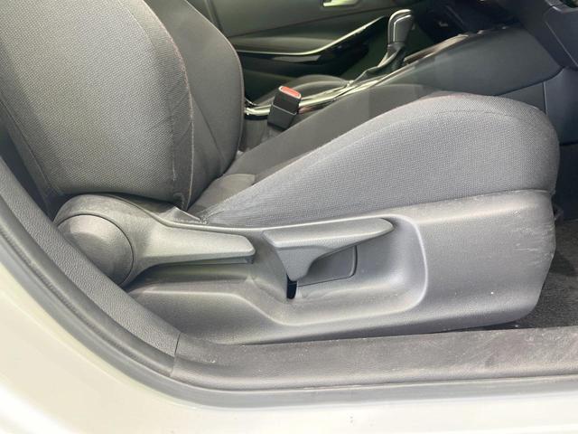 カローラスポーツ ハイブリッドG Z バックカメラ 衝突被害軽減システム レーダークルーズ 禁煙車 ドラレコ コーナーセンサー スマートキー LEDヘッド ビルトインETC オートハイビーム 車線逸脱警報 オートライト オートエアコン(36枚目)