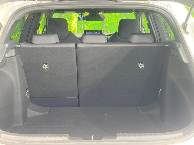 カローラスポーツ ハイブリッドG Z バックカメラ 衝突被害軽減システム レーダークルーズ 禁煙車 ドラレコ コーナーセンサー スマートキー LEDヘッド ビルトインETC オートハイビーム 車線逸脱警報 オートライト オートエアコン(55枚目)