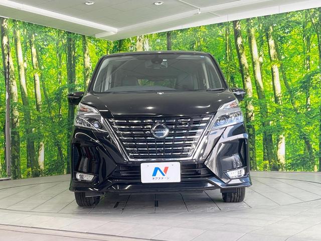 セレナ ハイウェイスターＶ　両側電動ドア　ＳＤナビ　後席モニター　全周囲カメラ　衝突被害軽減システム　レーダークルーズ　禁煙車　コーナーセンサー　スマートキー　ＬＥＤヘッド　ビルトインＥＴＣ　オートハイビーム　車線逸脱警報（15枚目）