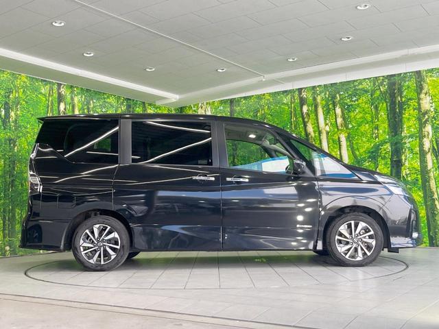 セレナ ハイウェイスターＶ　両側電動ドア　ＳＤナビ　後席モニター　全周囲カメラ　衝突被害軽減システム　レーダークルーズ　禁煙車　コーナーセンサー　スマートキー　ＬＥＤヘッド　ビルトインＥＴＣ　オートハイビーム　車線逸脱警報（25枚目）