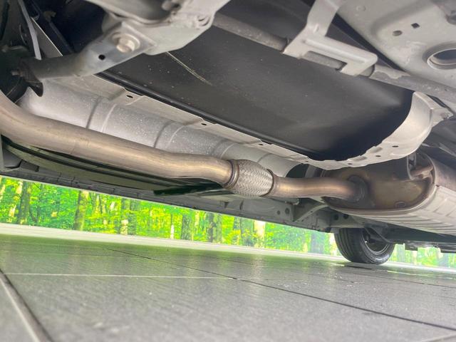 セレナ ハイウェイスターＶ　両側電動ドア　ＳＤナビ　後席モニター　全周囲カメラ　衝突被害軽減システム　レーダークルーズ　禁煙車　コーナーセンサー　スマートキー　ＬＥＤヘッド　ビルトインＥＴＣ　オートハイビーム　車線逸脱警報（32枚目）