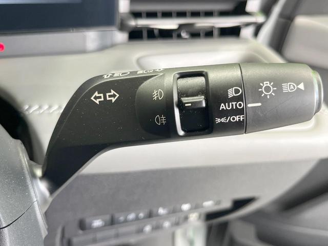 セレナ e-パワー ルキシオン 両側電動ドア 後席モニター 全周囲カメラ 衝突被害軽減システム レーダークルーズ 禁煙車 ハーフレザーシート ドラレコ コーナーセンサー スマートキー LEDヘッド ETC2.0 オートハイビーム(44枚目)