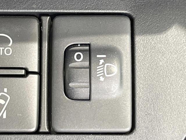 シエンタ G 両側電動ドア 純正SDナビ バックカメラ 衝突被害軽減システム 禁煙車 ドラレコ スマートキー LEDヘッド ビルトインETC オートエアコン Bluetooth CD DVD再生 フルセグ(39枚目)