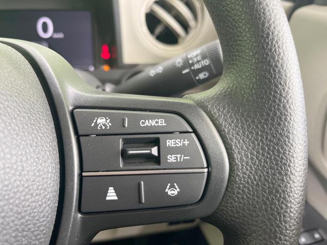 N-BOX ベースグレード 届出済未使用車 電動スライドドア 衝突被害軽減システム レーダークルーズ 禁煙車 コーナーセンサー スマートキー LEDヘッド 車線逸脱警報 オートライト オートエアコン(4枚目)