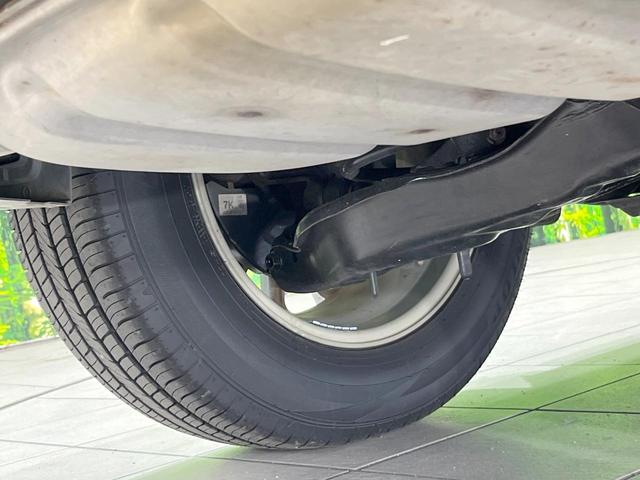 ＣＸ－５ ２０Ｓ　プロアクティブ　純正ＤＶＤナビ　衝突被害軽減システム　レーダークルーズ　バックカメラ　コーナーセンサー　スマートキー　ＬＥＤヘッド　オートライト　デュアルエアコン　純正１７インチアルミ　Ｂｌｕｅｔｏｏｔｈ（20枚目）