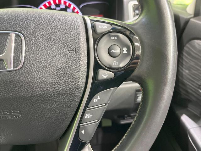 オデッセイ アブソルート・ＥＸ　純正ＳＤナビ　衝突被害軽減システム　レーダークルーズ　両側電動ドア　後席モニター　バックカメラ　パワーシート　ドラレコ　ハーフレザーシート　コーナーセンサー　スマートキー　ＬＥＤヘッド（8枚目）