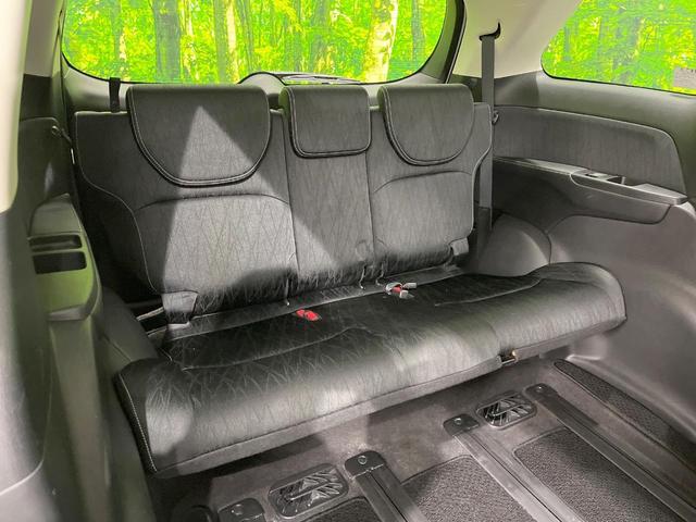 オデッセイ アブソルート・ＥＸ　純正ＳＤナビ　衝突被害軽減システム　レーダークルーズ　両側電動ドア　後席モニター　バックカメラ　パワーシート　ドラレコ　ハーフレザーシート　コーナーセンサー　スマートキー　ＬＥＤヘッド（11枚目）