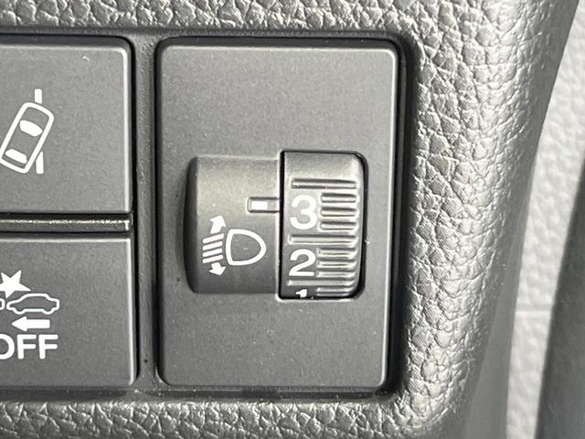 N-BOXカスタム L SDナビ 衝突被害軽減システム レーダークルーズ 電動スライドドア バックカメラ ドラレコ スマートキー LEDヘッド コーナーセンサー 車線逸脱警報 オートライト オートエアコン(39枚目)