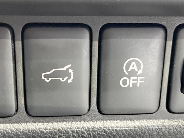 エクリプスクロス ブラックエディション 4WD サンルーフ 純正ナビ 衝突被害軽減システム レーダークルーズ 全周囲カメラ 電動リアゲート スマートキー LEDヘッド ハーフレザーシート 全席シートヒーター パワーシート コーナーセンサー(8枚目)