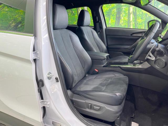 エクリプスクロス ブラックエディション 4WD サンルーフ 純正ナビ 衝突被害軽減システム レーダークルーズ 全周囲カメラ 電動リアゲート スマートキー LEDヘッド ハーフレザーシート 全席シートヒーター パワーシート コーナーセンサー(9枚目)