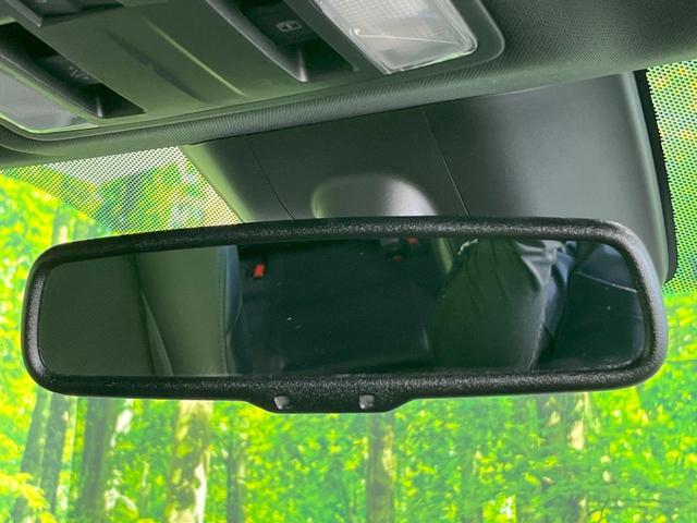 エクリプスクロス ブラックエディション 4WD サンルーフ 純正ナビ 衝突被害軽減システム レーダークルーズ 全周囲カメラ 電動リアゲート スマートキー LEDヘッド ハーフレザーシート 全席シートヒーター パワーシート コーナーセンサー(56枚目)