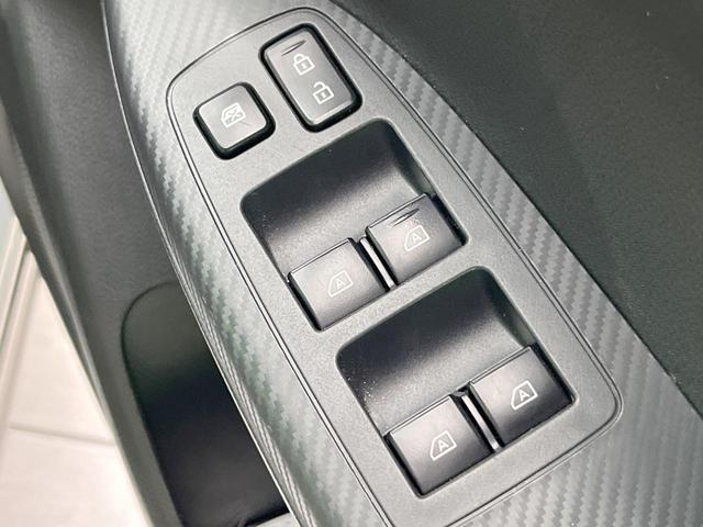 エクリプスクロス ブラックエディション 4WD サンルーフ 純正ナビ 衝突被害軽減システム レーダークルーズ 全周囲カメラ 電動リアゲート スマートキー LEDヘッド ハーフレザーシート 全席シートヒーター パワーシート コーナーセンサー(57枚目)