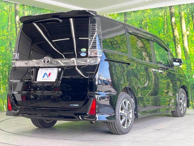 ヴォクシー ZS 煌 純正SDナビ 衝突被害軽減システム 両側電動ドア バックカメラ ドラレコ スマートキー LEDヘッド ビルトインETC クルコン オートハイビーム オートライト デュアルエアコン(18枚目)