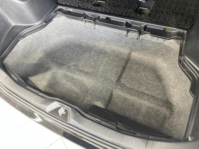 ヴォクシー ZS 煌 純正SDナビ 衝突被害軽減システム 両側電動ドア バックカメラ ドラレコ スマートキー LEDヘッド ビルトインETC クルコン オートハイビーム オートライト デュアルエアコン(63枚目)