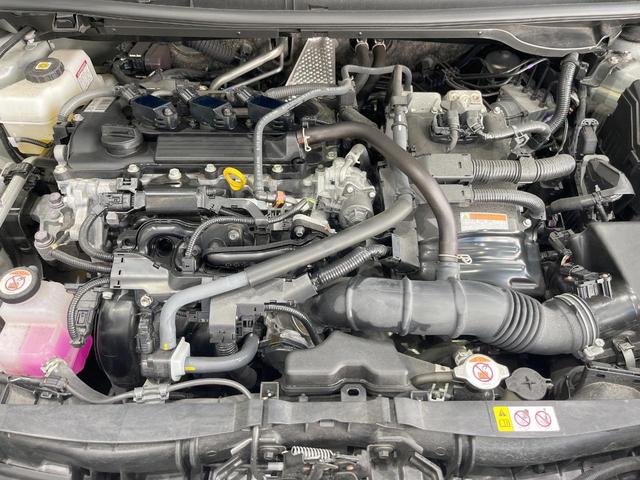 アクア Ｘ　ナビ機能付きＤＡ　衝突被害軽減システム　レーダークルーズ　スマートキー　ＬＥＤヘッド　ビルトインＥＴＣ　オートハイビーム　車線逸脱警報　オートライト　オートエアコン　Ｂｌｕｅｔｏｏｔｈ（18枚目）