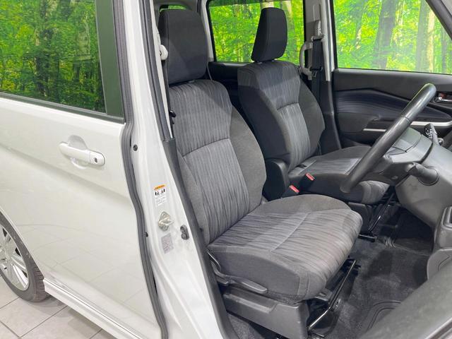 ソリオ ハイブリッドＭＺ　純正ナビ　衝突被害軽減システム　レーダークルーズ　両側電動ドア　全周囲カメラ　スマートキー　ＬＥＤヘッド　ビルトインＥＴＣ　コーナーセンサー　純正１５インチアルミ　車線逸脱警報　オートライト（8枚目）