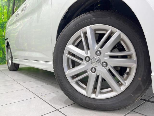 ソリオ ハイブリッドＭＺ　純正ナビ　衝突被害軽減システム　レーダークルーズ　両側電動ドア　全周囲カメラ　スマートキー　ＬＥＤヘッド　ビルトインＥＴＣ　コーナーセンサー　純正１５インチアルミ　車線逸脱警報　オートライト（12枚目）