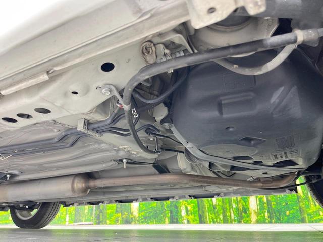 ソリオ ハイブリッドＭＺ　純正ナビ　衝突被害軽減システム　レーダークルーズ　両側電動ドア　全周囲カメラ　スマートキー　ＬＥＤヘッド　ビルトインＥＴＣ　コーナーセンサー　純正１５インチアルミ　車線逸脱警報　オートライト（21枚目）