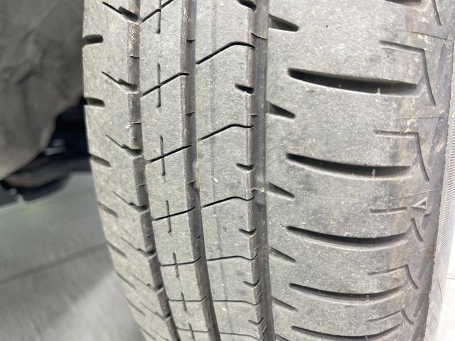 ソリオ ハイブリッドＭＺ　純正ナビ　衝突被害軽減システム　レーダークルーズ　両側電動ドア　全周囲カメラ　スマートキー　ＬＥＤヘッド　ビルトインＥＴＣ　コーナーセンサー　純正１５インチアルミ　車線逸脱警報　オートライト（24枚目）