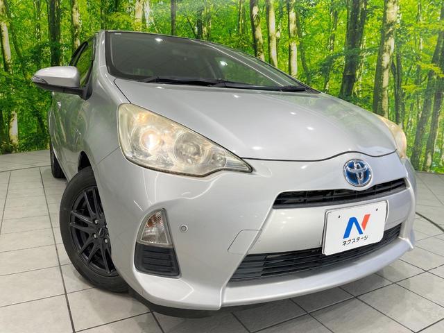 アクア Ｇ　純正ナビ　バックカメラ　スマートキー　ビルトインＥＴＣ　オートライト　オートエアコン　Ｂｌｕｅｔｏｏｔｈ　ＣＤ　ＤＶＤ再生　フルセグ　純正革巻きステアリング　トラクションコントロール（12枚目）