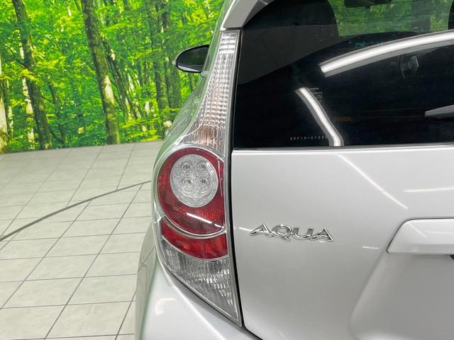 アクア Ｇ　純正ナビ　バックカメラ　スマートキー　ビルトインＥＴＣ　オートライト　オートエアコン　Ｂｌｕｅｔｏｏｔｈ　ＣＤ　ＤＶＤ再生　フルセグ　純正革巻きステアリング　トラクションコントロール（32枚目）