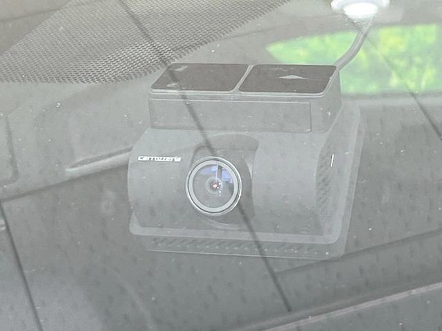 プリウス X バックカメラ 衝突被害軽減システム レーダークルーズ 禁煙車 コーナーセンサー スマートキー LEDヘッド ETC2.0 オートハイビーム 車線逸脱警報 オートライト オートエアコン(5枚目)