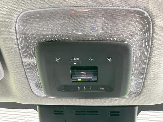 プリウス X バックカメラ 衝突被害軽減システム レーダークルーズ 禁煙車 コーナーセンサー スマートキー LEDヘッド ETC2.0 オートハイビーム 車線逸脱警報 オートライト オートエアコン(51枚目)