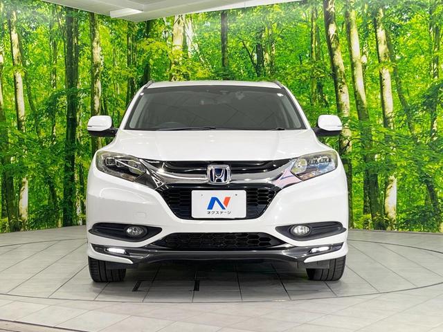 ヴェゼル ハイブリッドＺ　バックカメラ　衝突被害軽減システム　禁煙車　ハーフレザーシート　スマートキー　ＬＥＤヘッド　ＥＴＣ　クルコン　純正１８インチアルミ　オートライト　デュアルエアコン　Ｂｌｕｅｔｏｏｔｈ　ＣＤ（14枚目）