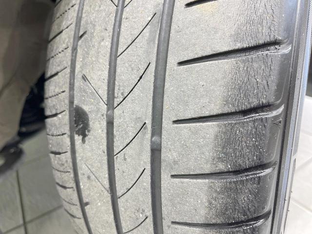 ヴェゼル ハイブリッドＺ　バックカメラ　衝突被害軽減システム　禁煙車　ハーフレザーシート　スマートキー　ＬＥＤヘッド　ＥＴＣ　クルコン　純正１８インチアルミ　オートライト　デュアルエアコン　Ｂｌｕｅｔｏｏｔｈ　ＣＤ（26枚目）