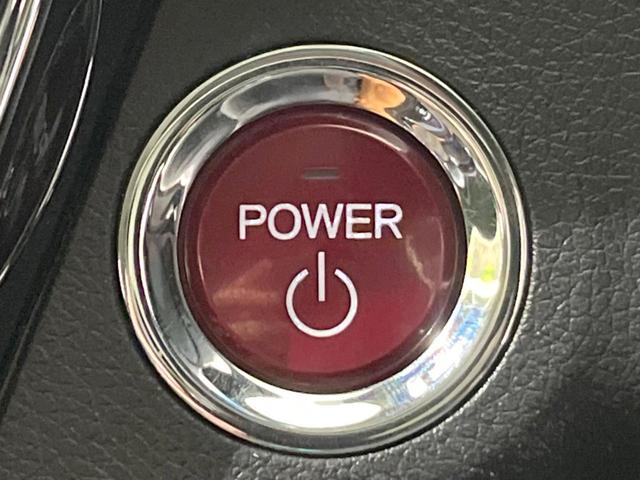 ヴェゼル ハイブリッドＺ　バックカメラ　衝突被害軽減システム　禁煙車　ハーフレザーシート　スマートキー　ＬＥＤヘッド　ＥＴＣ　クルコン　純正１８インチアルミ　オートライト　デュアルエアコン　Ｂｌｕｅｔｏｏｔｈ　ＣＤ（39枚目）