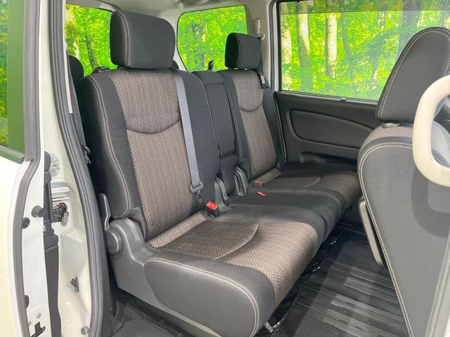 セレナ ハイウェイスター　Ｖエアロモード＋セーフティ　ＳＨＶ　純正ナビ　エアロ　両側電動ドア　後席モニター　全周囲カメラ　衝突被害軽減システム　ドラレコ　スマートキー　ＬＥＤヘッド　ビルトインＥＴＣ　純正１７インチアルミ　オートライト　オートエアコン（9枚目）