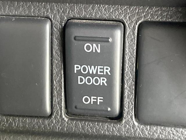 セレナ ハイウェイスター　Ｖエアロモード＋セーフティ　ＳＨＶ　純正ナビ　エアロ　両側電動ドア　後席モニター　全周囲カメラ　衝突被害軽減システム　ドラレコ　スマートキー　ＬＥＤヘッド　ビルトインＥＴＣ　純正１７インチアルミ　オートライト　オートエアコン（45枚目）