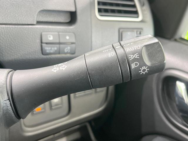 セレナ ハイウェイスター　Ｖエアロモード＋セーフティ　ＳＨＶ　純正ナビ　エアロ　両側電動ドア　後席モニター　全周囲カメラ　衝突被害軽減システム　ドラレコ　スマートキー　ＬＥＤヘッド　ビルトインＥＴＣ　純正１７インチアルミ　オートライト　オートエアコン（49枚目）