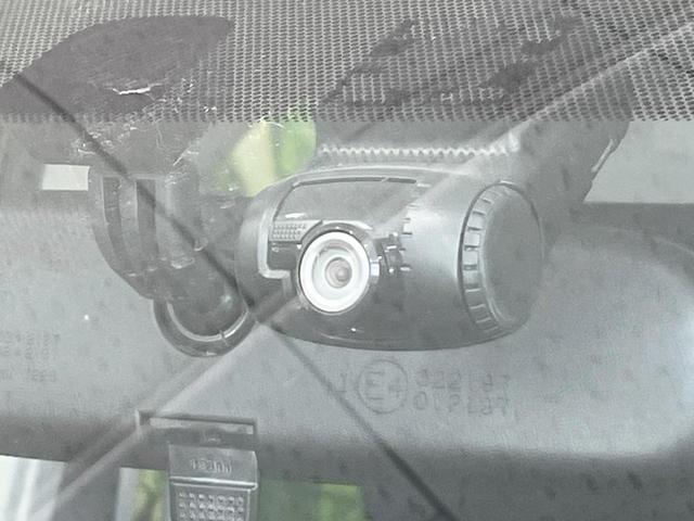 ヴォクシー ＺＳ　純正ナビ　衝突被害軽減システム　電動スライドドア　バックカメラ　ドラレコ　スマートキー　ＬＥＤヘッド　ビルトインＥＴＣ　純正１６インチアルミ　オートハイビーム　オートライト　デュアルエアコン（7枚目）