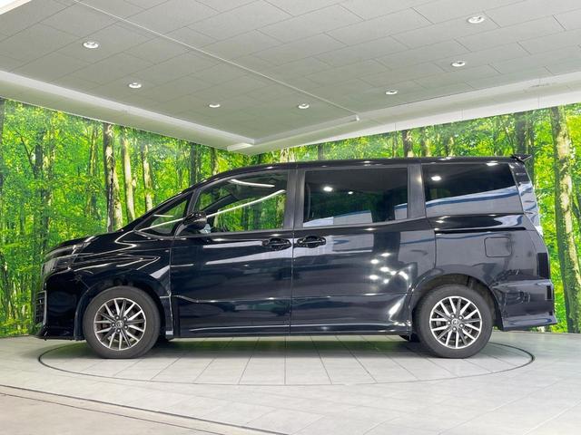 ヴォクシー ＺＳ　純正ナビ　衝突被害軽減システム　電動スライドドア　バックカメラ　ドラレコ　スマートキー　ＬＥＤヘッド　ビルトインＥＴＣ　純正１６インチアルミ　オートハイビーム　オートライト　デュアルエアコン（29枚目）