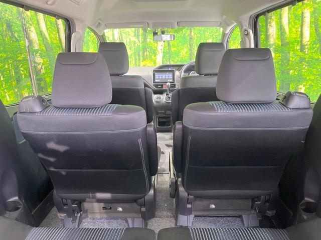 ヴォクシー ＺＳ　純正ナビ　衝突被害軽減システム　電動スライドドア　バックカメラ　ドラレコ　スマートキー　ＬＥＤヘッド　ビルトインＥＴＣ　純正１６インチアルミ　オートハイビーム　オートライト　デュアルエアコン（50枚目）