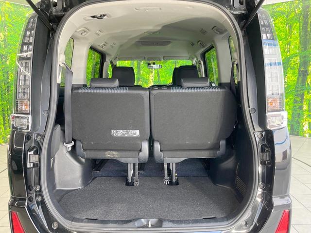 ヴォクシー ＺＳ　純正ナビ　衝突被害軽減システム　電動スライドドア　バックカメラ　ドラレコ　スマートキー　ＬＥＤヘッド　ビルトインＥＴＣ　純正１６インチアルミ　オートハイビーム　オートライト　デュアルエアコン（52枚目）