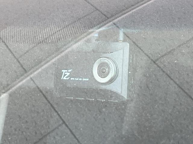 ヴォクシー ＺＳ　煌　純正ナビ　衝突被害軽減システム　バックカメラ　両側電動ドア　後席モニター　ドラレコ　スマートキー　ＬＥＤヘッド　ビルトインＥＴＣ　純正１６インチアルミ　車線逸脱警報　オートエアコン　Ｂｌｕｅｔｏｏｔｈ（32枚目）