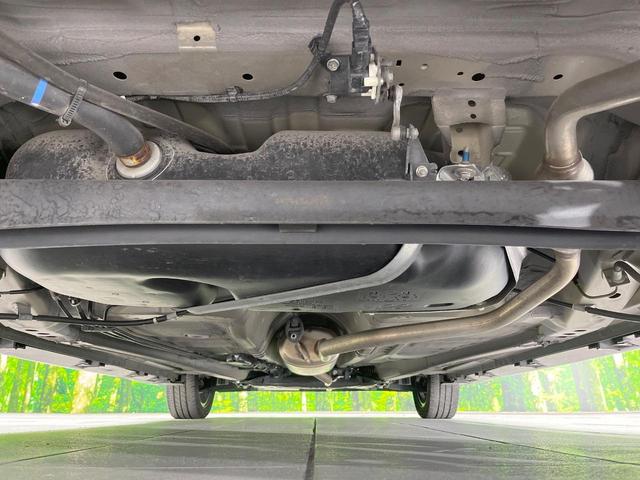 スペーシアカスタム ハイブリッドＸＳ　ナビ　衝突被害軽減システム　レーダークルーズ　両側電動ドア　ハーフレザーシート　スマートキー　ＬＥＤヘッド　コーナーセンサー　純正１５インチアルミ　車線逸脱警報　オートライト　オートエアコン　ＣＤ（19枚目）