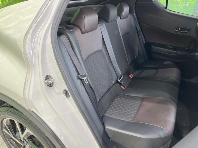 Ｃ－ＨＲ Ｇ　ナビ　衝突被害軽減システム　レーダークルーズ　バックカメラ　スマートキー　ＬＥＤヘッド　ビルトインＥＴＣ　純正１８インチアルミ　オートハイビーム　ハーフレザーシート　コーナーセンサー　車線逸脱警報（9枚目）