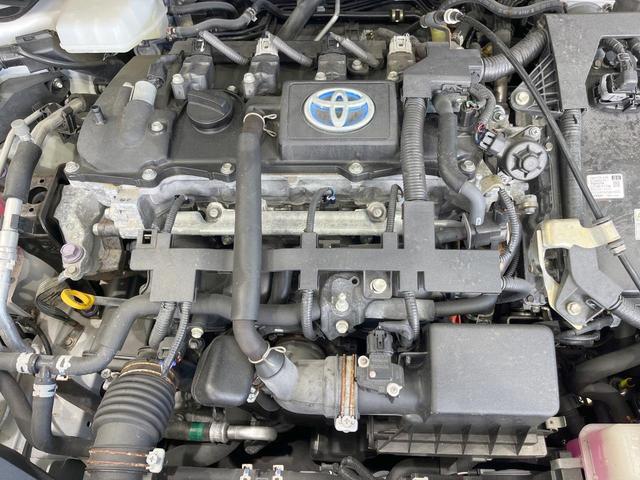 Ｃ－ＨＲ Ｇ　ナビ　衝突被害軽減システム　レーダークルーズ　バックカメラ　スマートキー　ＬＥＤヘッド　ビルトインＥＴＣ　純正１８インチアルミ　オートハイビーム　ハーフレザーシート　コーナーセンサー　車線逸脱警報（18枚目）