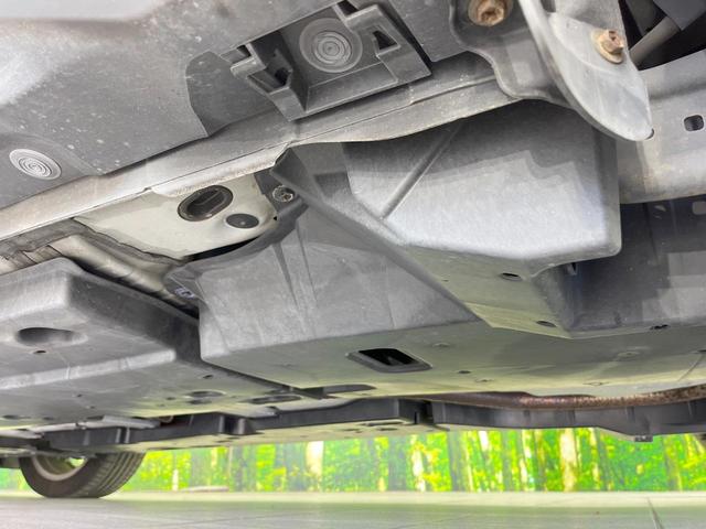 Ｃ－ＨＲ Ｇ　ナビ　衝突被害軽減システム　レーダークルーズ　バックカメラ　スマートキー　ＬＥＤヘッド　ビルトインＥＴＣ　純正１８インチアルミ　オートハイビーム　ハーフレザーシート　コーナーセンサー　車線逸脱警報（21枚目）