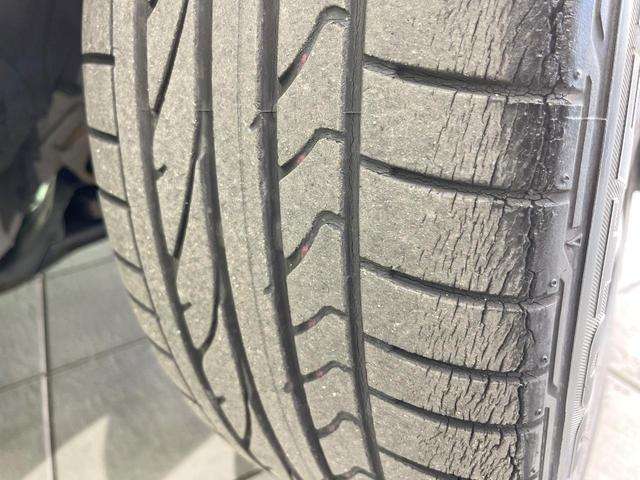 Ｃ－ＨＲ Ｇ　ナビ　衝突被害軽減システム　レーダークルーズ　バックカメラ　スマートキー　ＬＥＤヘッド　ビルトインＥＴＣ　純正１８インチアルミ　オートハイビーム　ハーフレザーシート　コーナーセンサー　車線逸脱警報（24枚目）